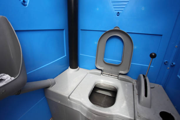 Portable Toilet Options We Offer in Lamar, MO